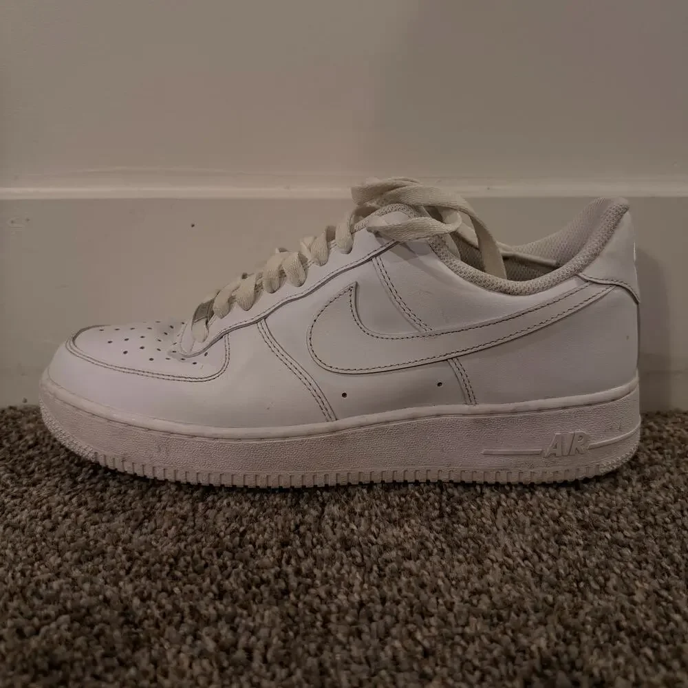 NIKE Men's Air Force 1 '07 Shoes Size 9.5 In White/White